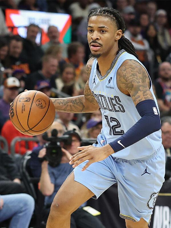 火箭队已经错过了特雷杨，莫兰特赶紧交易过来，莫兰特的得分能力不输特雷杨，而且莫兰