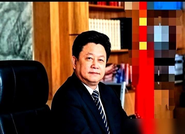 72岁了。搁往常不少人都觉得，这岁数退休都十好几年了，含饴弄孙安享晚年，之前