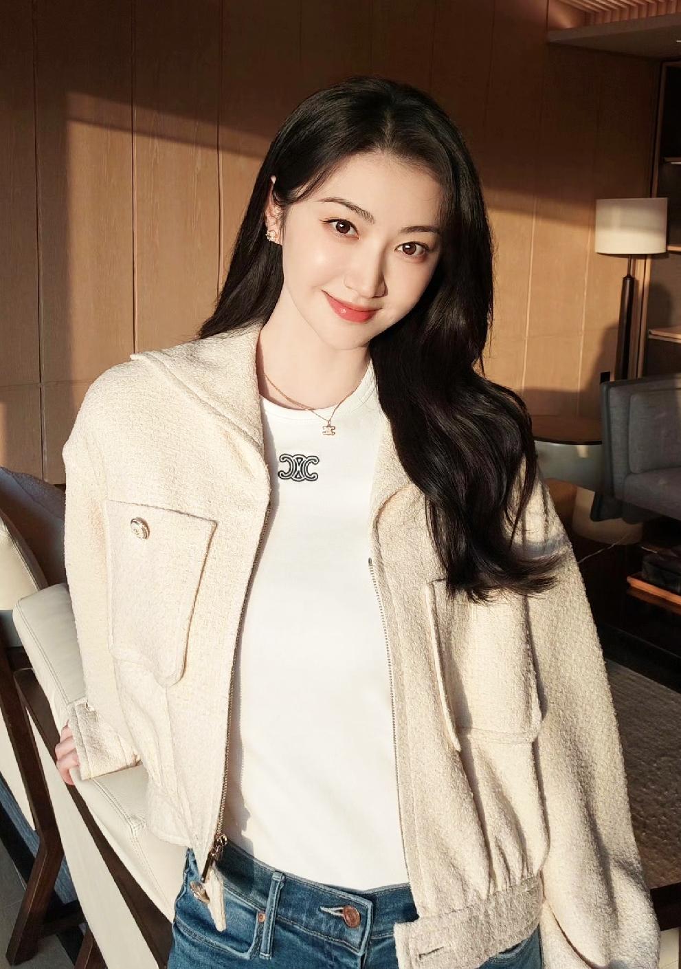 今日份@景甜[比心]