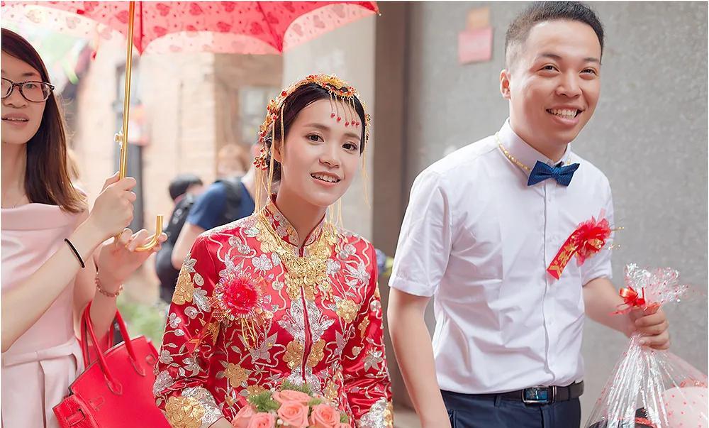 我发现呀，婆媳关系好的家庭有一个共同点，就是儿媳妇一进门，婆婆对待儿媳妇就跟