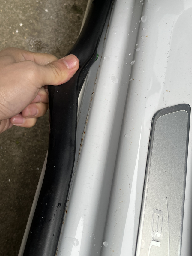 两年不到车漆生锈再换车怎么敢相信别克的质量