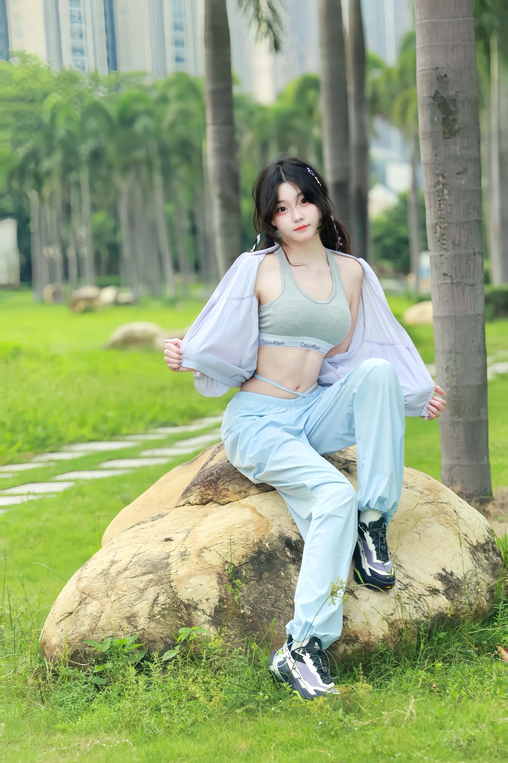 恋爱你们谈吧 我先进山了⛰️。