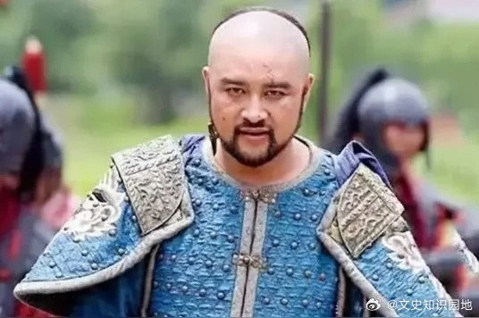天聪四年，阿敏领命镇守永平四城。彼时，明军如汹涌浪潮般发起大规模反攻，清军则似风