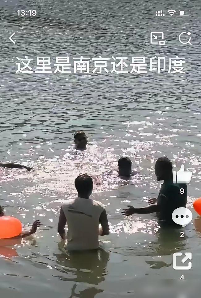 九寨沟回来了！7级地震后，火花海几乎干涸。我前几年去九寨沟玩的时候特意蹲过火