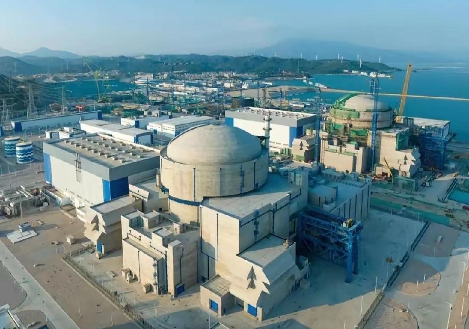 我认为，这次把电力央企利润上缴比例从20%提到35%，核心信号很清楚：国家开始要