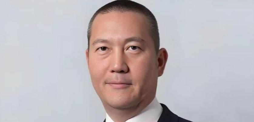 颠覆认知！蒋万安只是幌子，蒋家真正嫡系传人竟藏在美国。提起蒋家第四代，很多人