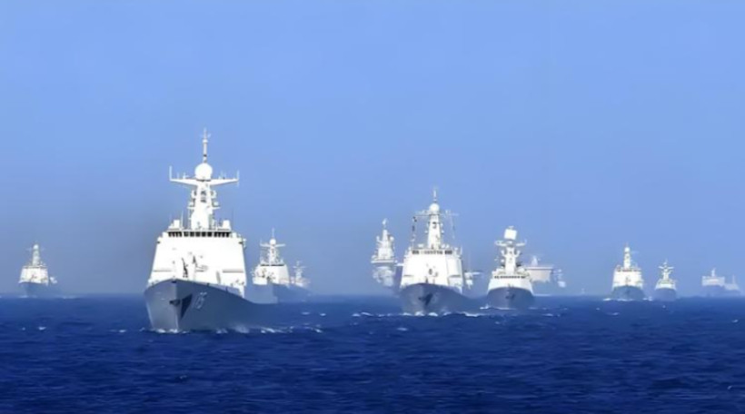 解放军海空精锐尽出，美航母打击群紧急后撤，菲律宾大失所望？这次中方的演习规模甚大