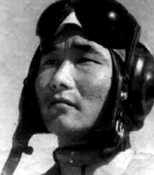 1965年，飞行员高长吉无视毛主席禁令，直接击落一架闯入我国的敌方侦察机，这让