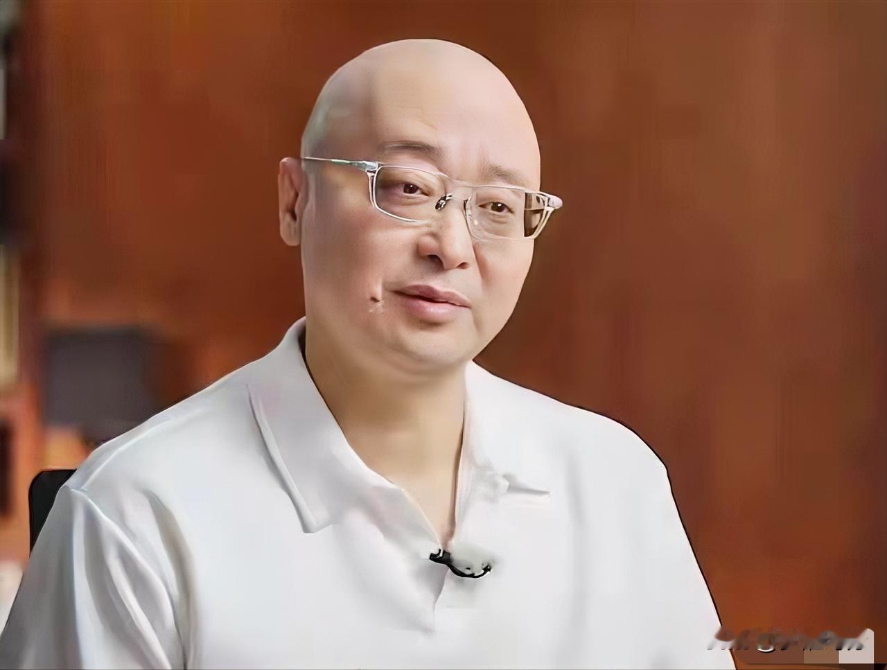 路行估计悔的肠子都青了怎么也没想到，上了一趟再见爱人节目，就把自己的老底全