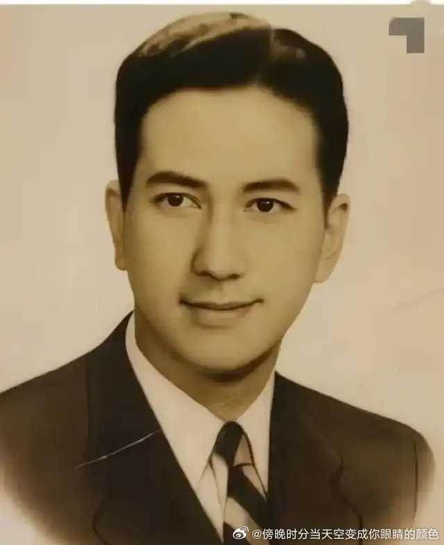 “赌王”何鸿燊的母亲有多美？珠圆玉润眉眼动人，美得惊为天人！