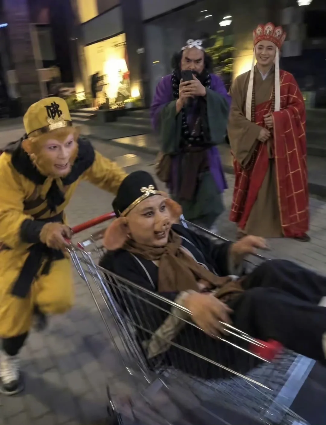 老公出轨以后，很多经济独立的女人才第一次发现，原来我有钱，也解决不了我的婚姻危机