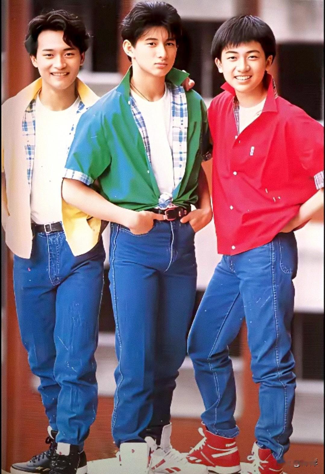 那时的小虎队脸上充满了青春年少。