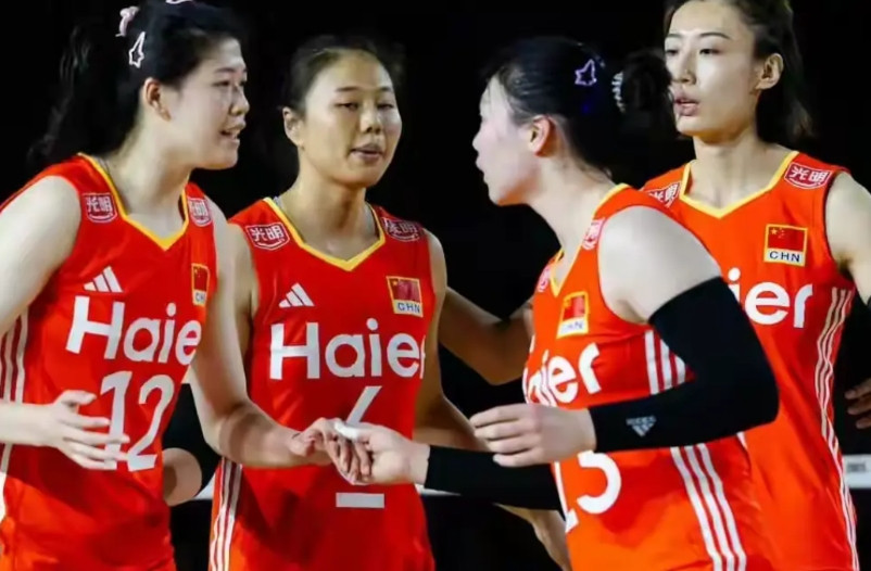 女排3-1哥伦比亚，球迷“评分”如下满分档：高意，唐欣有意外惊喜，属于超水
