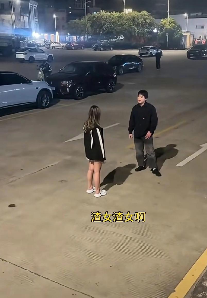 男子为女孩各种花钱，经过身边的朋友提醒，才知道女朋友出轨脚踏两条船……男子向路