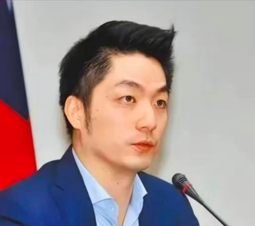蒋万安明确不参选国民党主席，清醒避开政坛大坑台北市市长蒋万安曾公然表示，自己