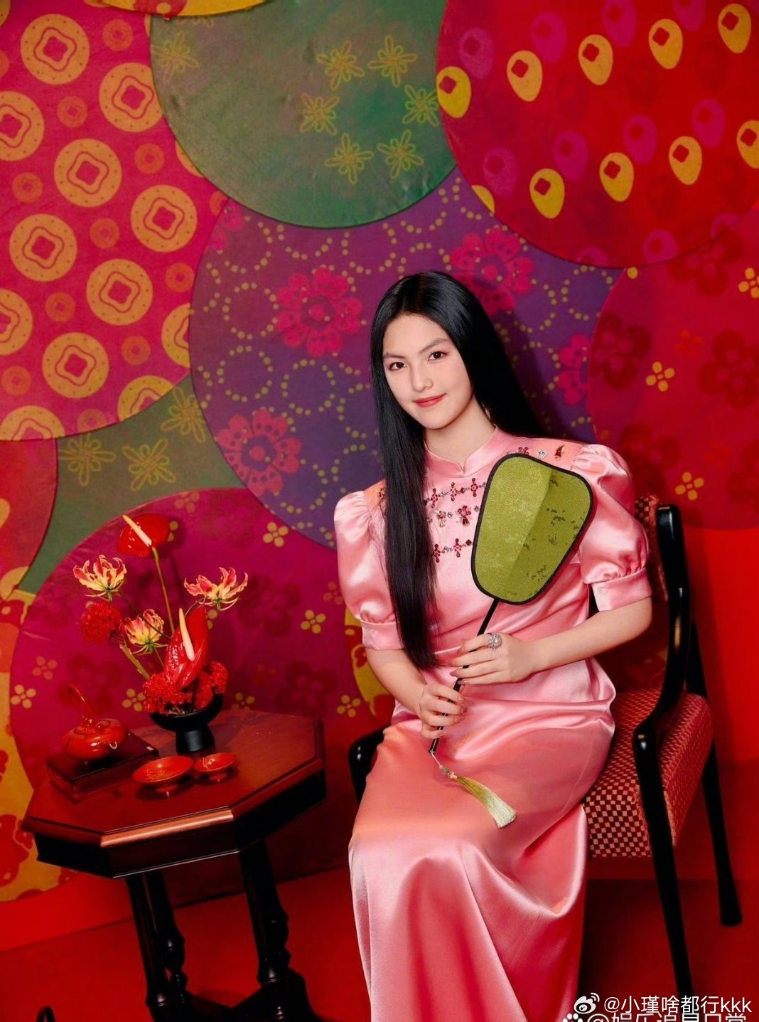 李湘女儿王诗龄，穿旗袍像画里走出来的大家闺秀​​​