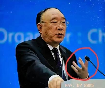 关税战打到头破血流，最坏的结果也就是7万多家美企全部撤走，每年损失6000亿美元