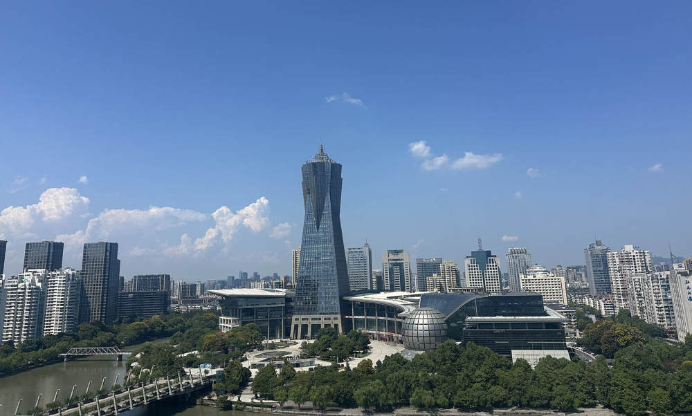 选择开源, 杭州正在下注AI时代“最贵的投资”