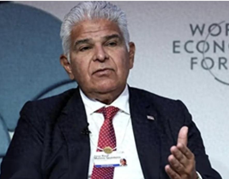 以前世界上的商船把巴拿马国旗当宝贝一样供着，但是现在他们却像看到瘟神一样躲避不及