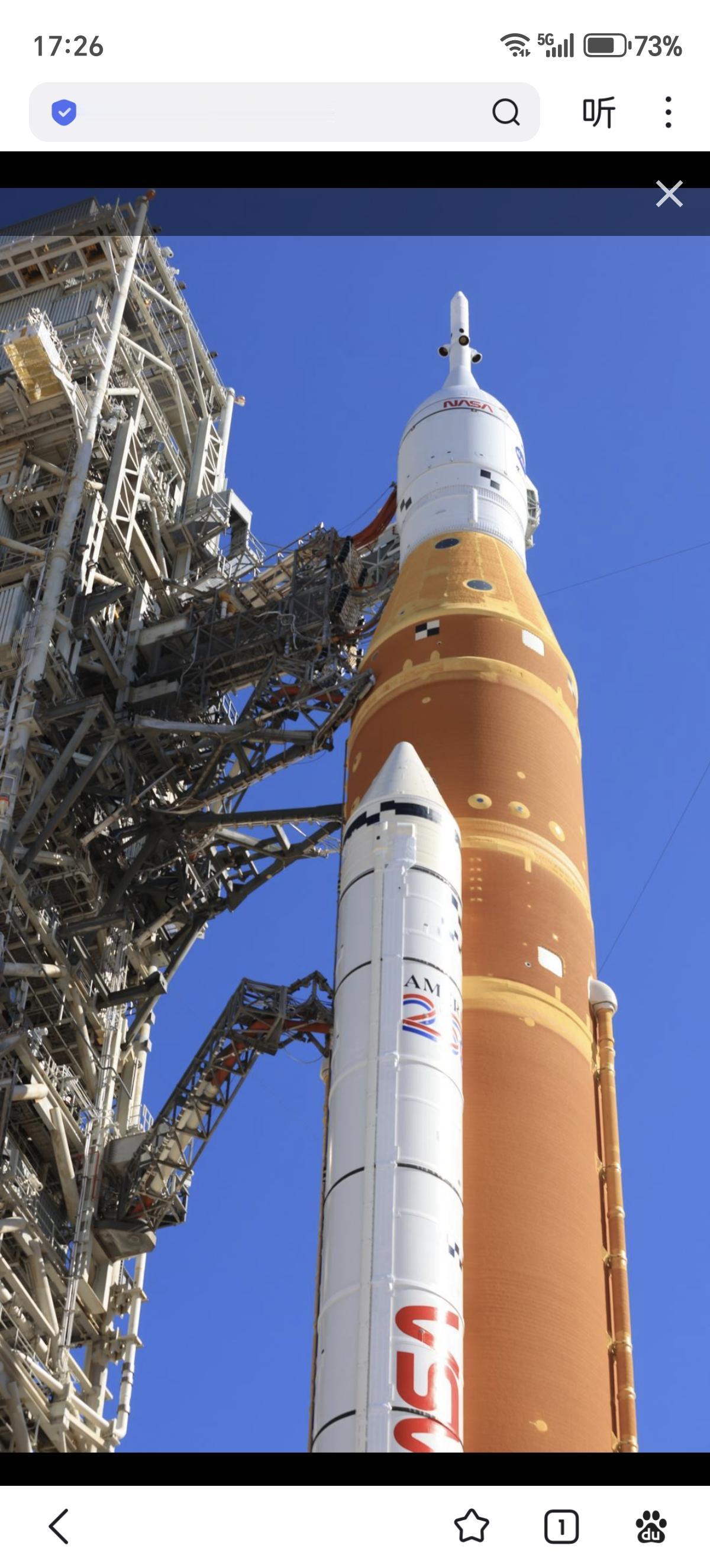 NASA在阿尔忒弥斯2号登月任务的发射前燃料测试中，成功为SLS火箭加注推进剂，