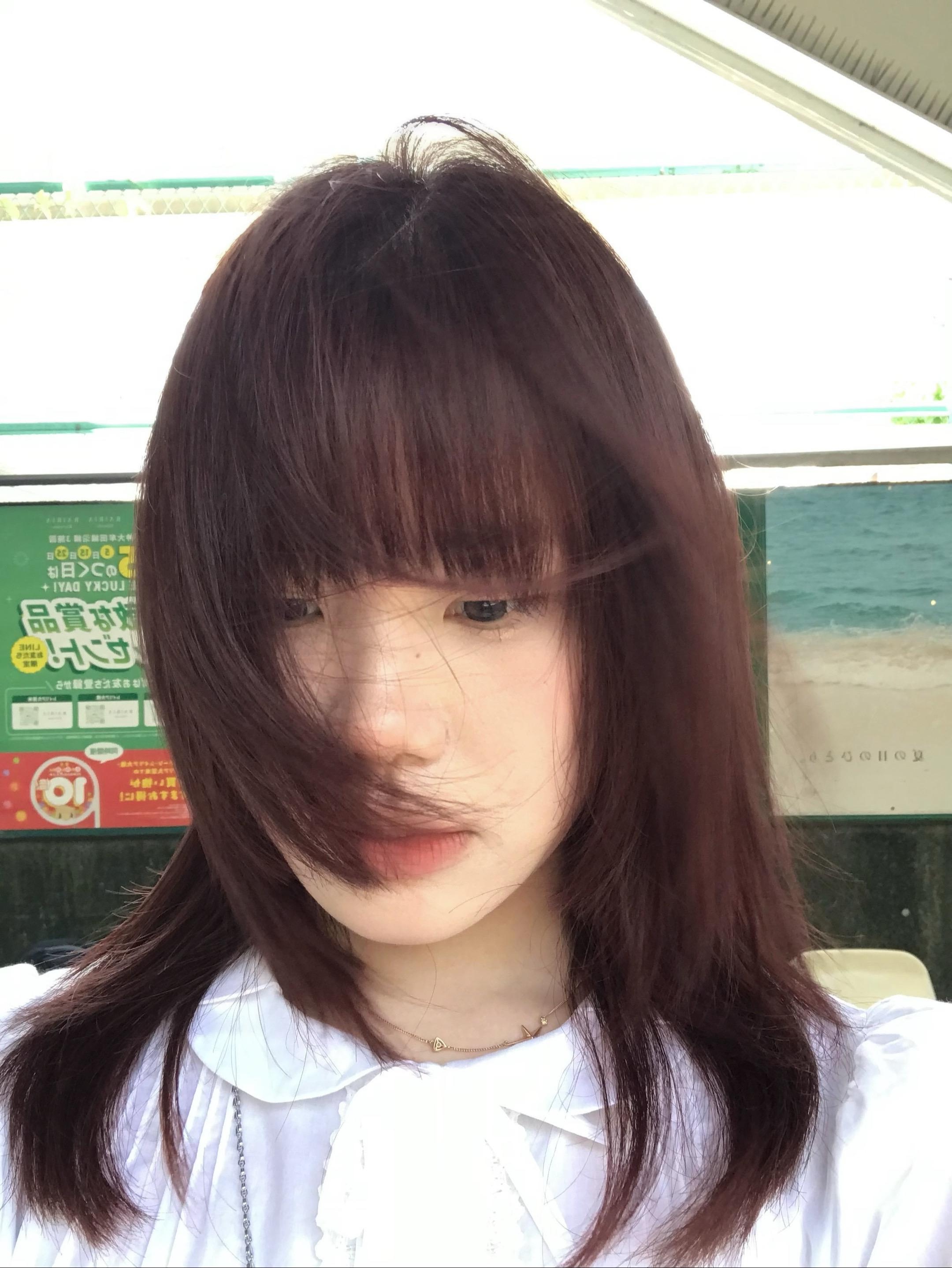 望向你。