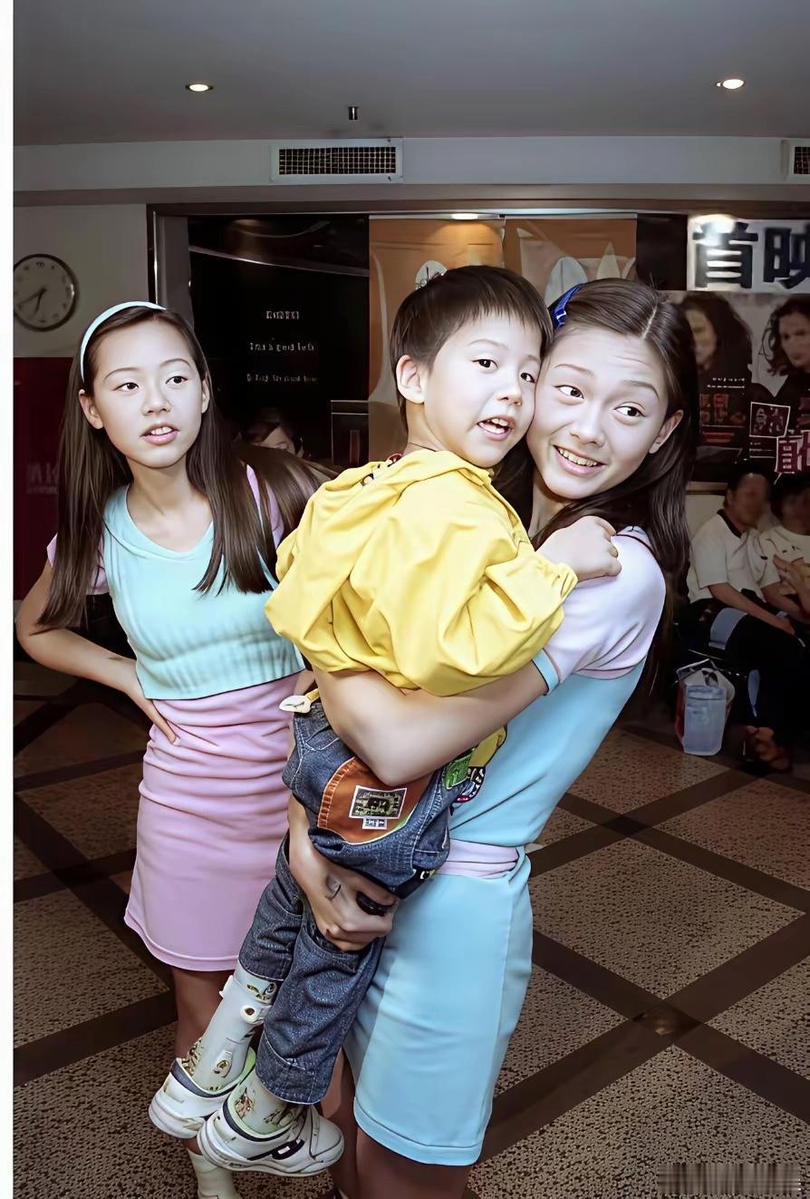 那时候，大S小S的家境算很好了吧