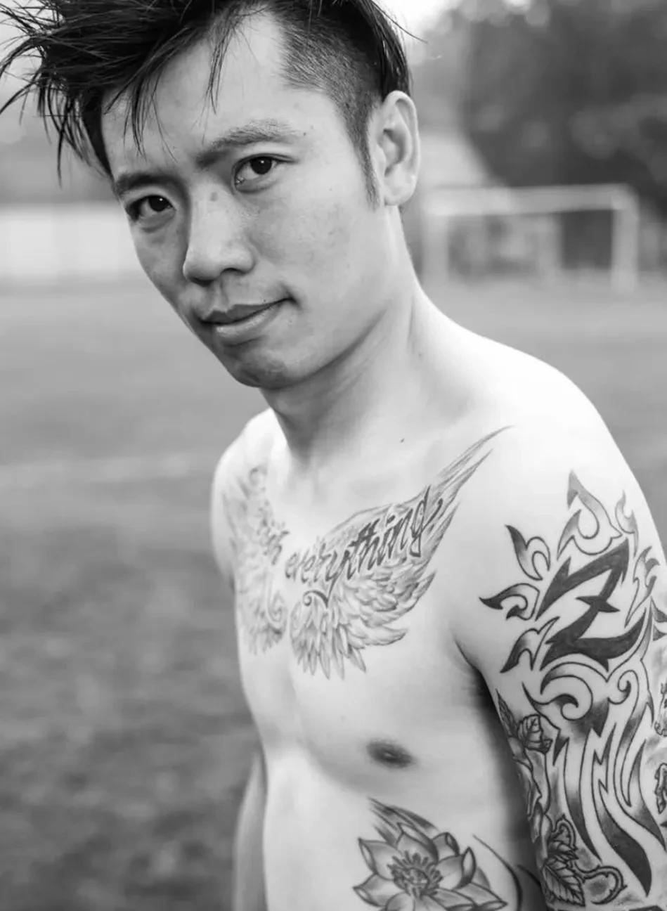 北京国安最缺少带头大哥,于大宝到基地与法比奥交流,斯帕伊奇回归能否拯救豆腐渣防线