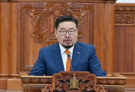 蒙古国新总理一上台就改路线，这回真的是跟中国站一边了