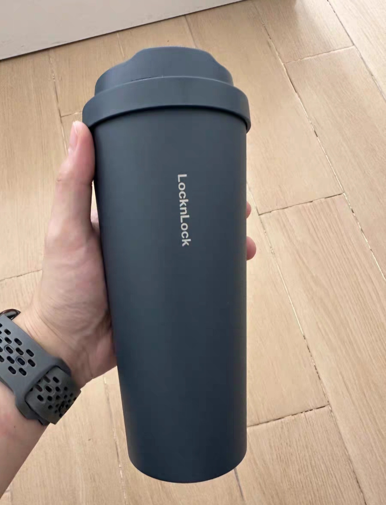 乐扣小水杯咱们也不抽了吧很多朋友从来抽不着说句话，随机送了