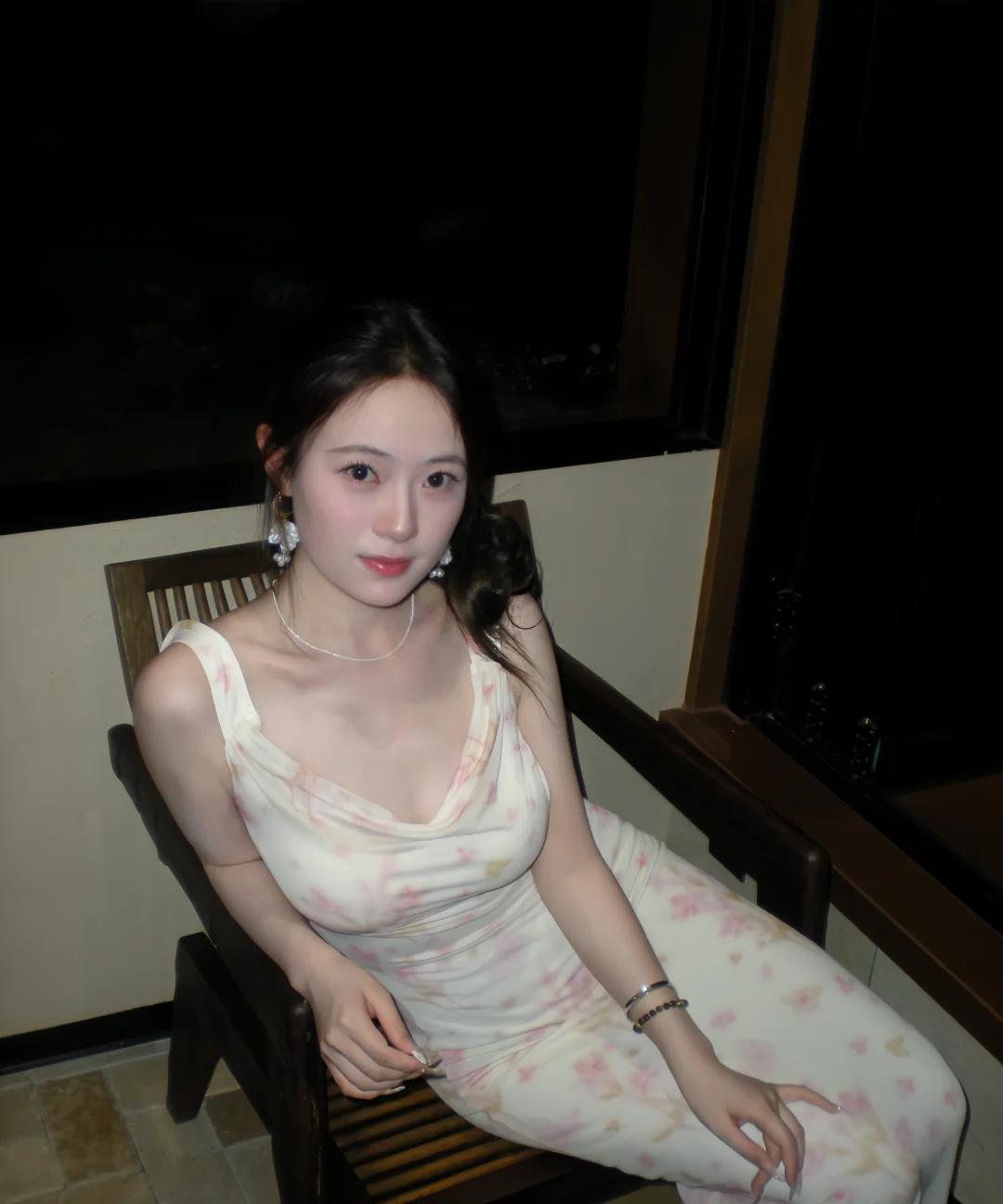 如果是你女盆友，让你选一张发朋友圈，你选哪张
