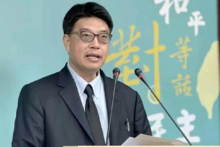 美称北京没计划2027攻台，邱垂正立刻反驳，台海正真逻辑藏不住了！3月20日