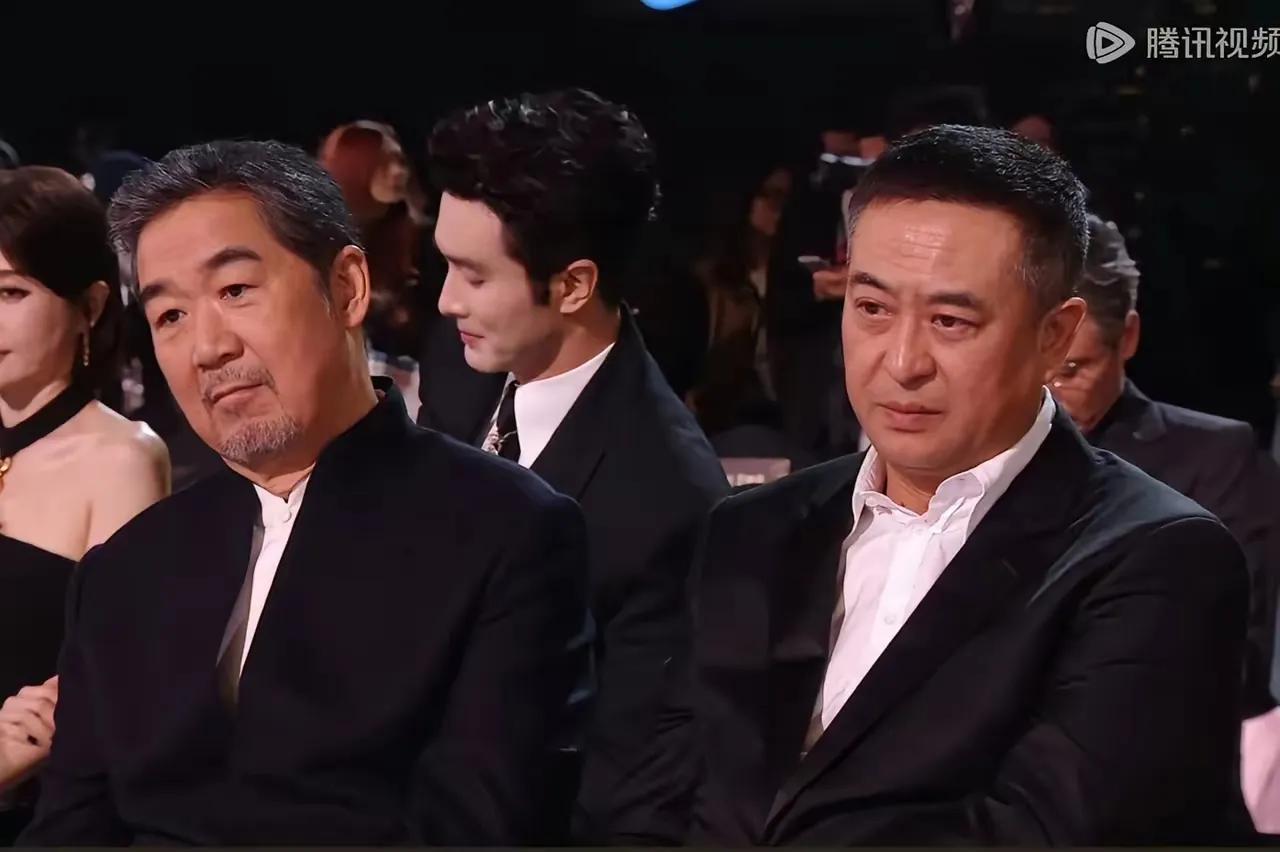 有一种预感明年的星光大赏张国立不会来了从7点开始一直坐到晚上12点…