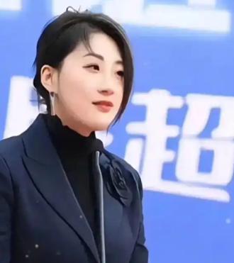 无论宗馥莉赢或输都不会有人再喝娃哈哈了水就是水没什么特别的没必要加那