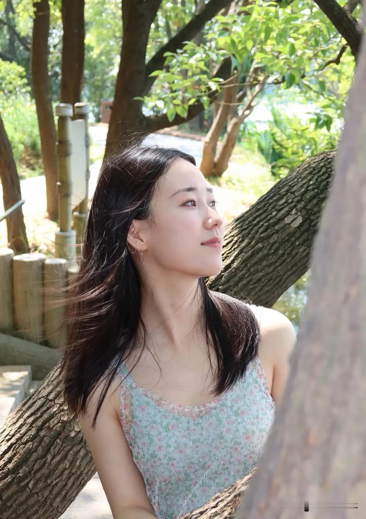 无需刻意追求，优雅藏在细节里成熟，是岁月沉淀的从容