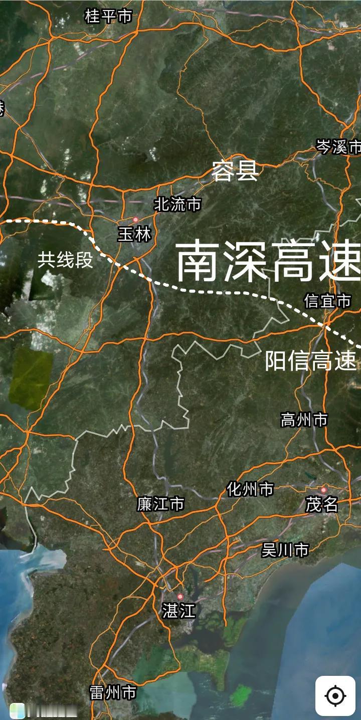 扩建中，深圳至南宁高速玉林段与荔玉高速玉林段共线的20公里目前正在4改8车道扩容