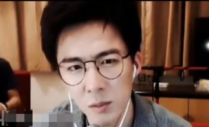 谁还不知道早期刘宇宁上台的注意事项太为难咱宁哥了。第一张开眼第二闭上嘴