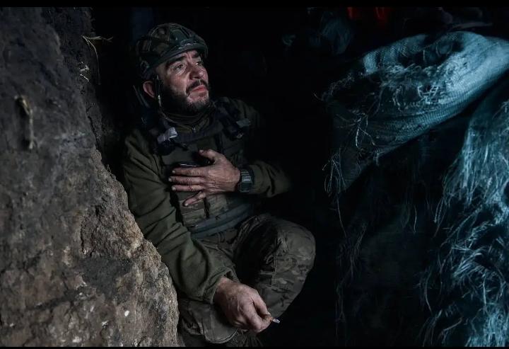 零下20℃的绝望战壕：乌军库皮斯克杨陷三重绝境，百人冻死暴露后勤溃败2月4