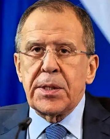 4月25日，莫斯科突然甩出一记震碎全球政坛的“重磅炸弹”！干了快20