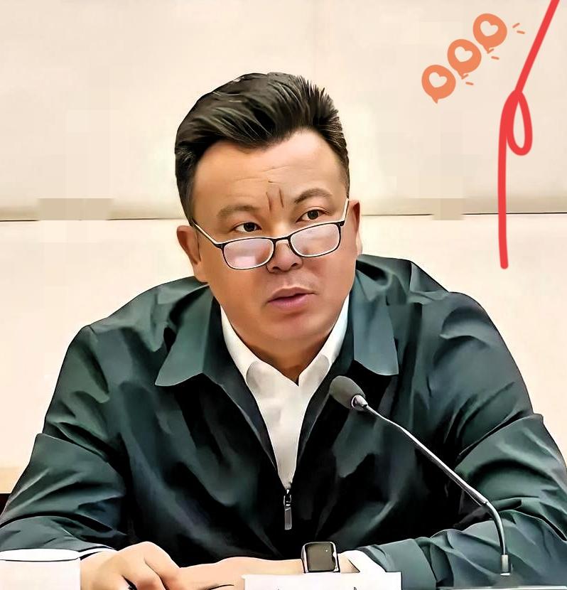 半夜看到这通报，真是让人后背发凉又拍手称快！​教育部督导局副局长杨宇，落马了。