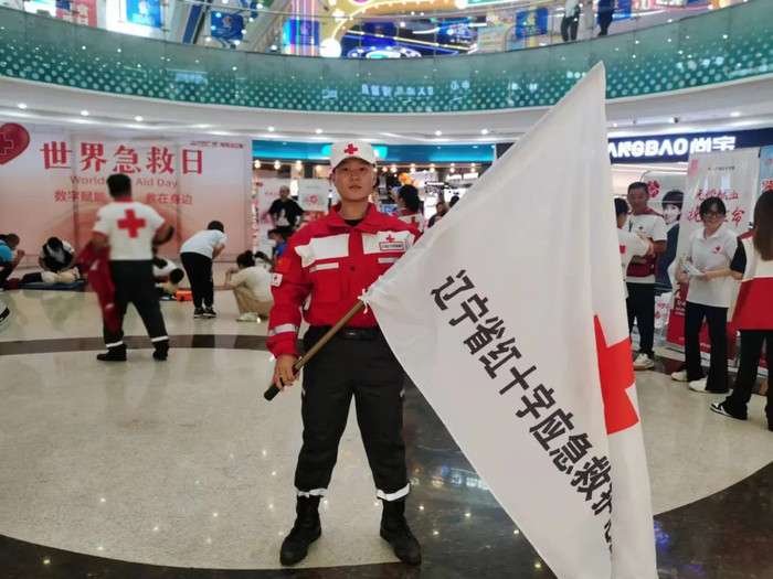 26岁金城龙冰河救人牺牲 用生命诠释新时代雷锋精神