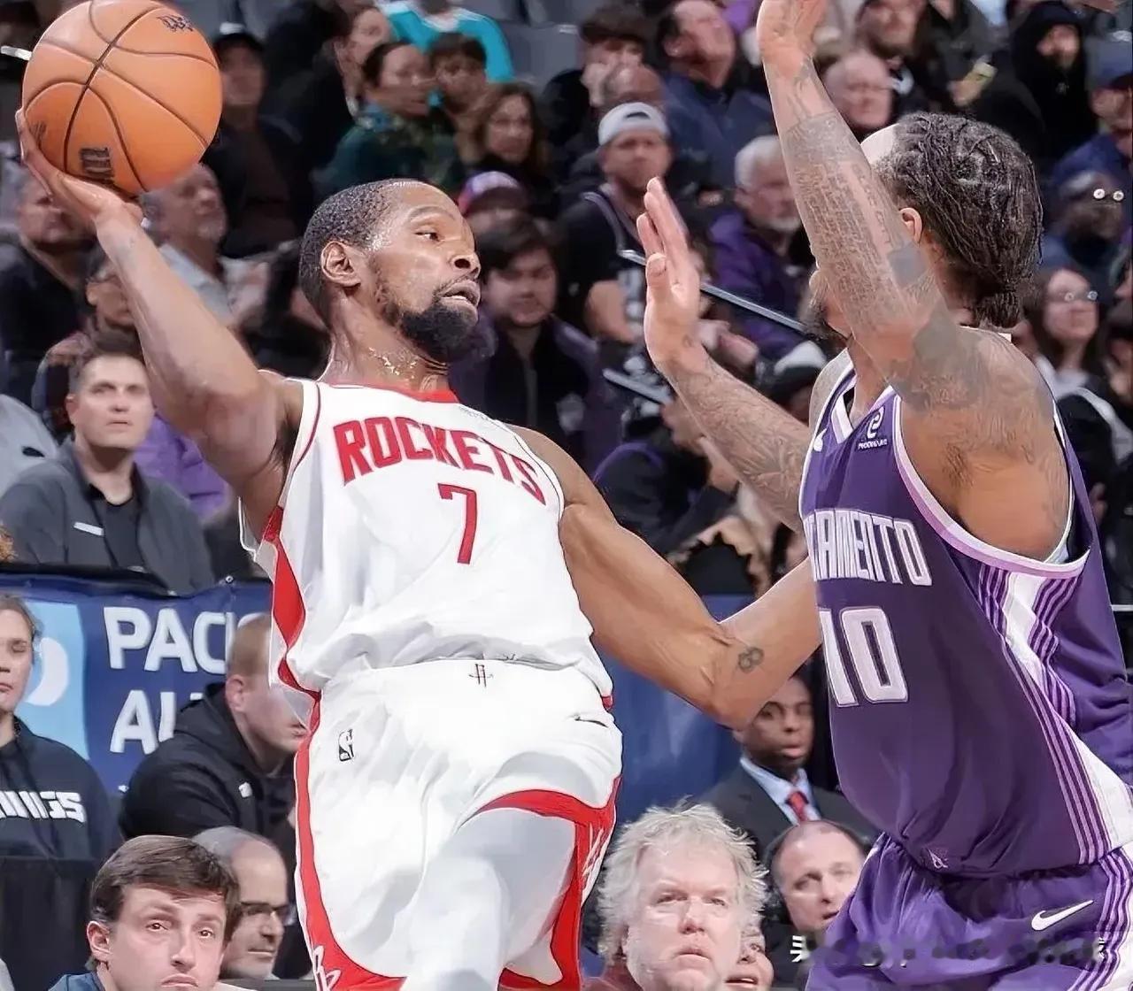 伤口上撒盐！！！随着12月23日的到来，NBA官方宣布国王和火箭队额的比赛存在重