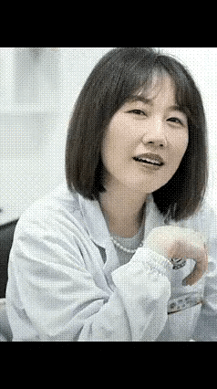 杨绛先生曾言：“莫去触碰已婚的女人，她是一个男人的颜面；莫去触碰已婚的男人，他是