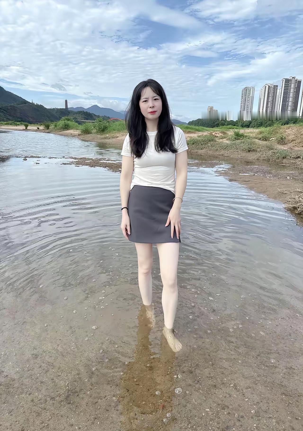 单身就应该出来耍，缘分这东西说不准