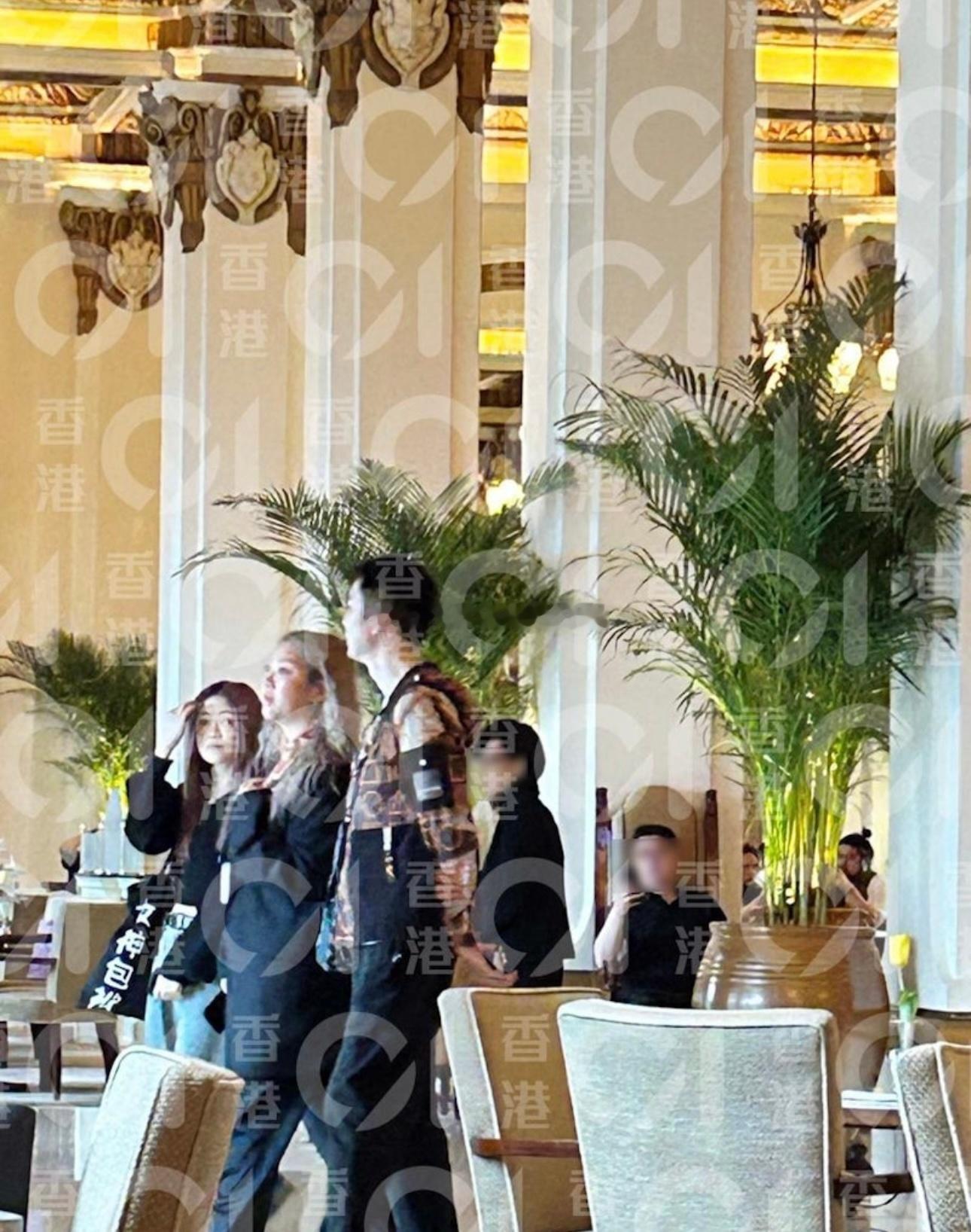 郑欣宜停工两年恢复自由身现身酒店开会疑为复出做准备郑欣宜神隐兼停工两年多，其经
