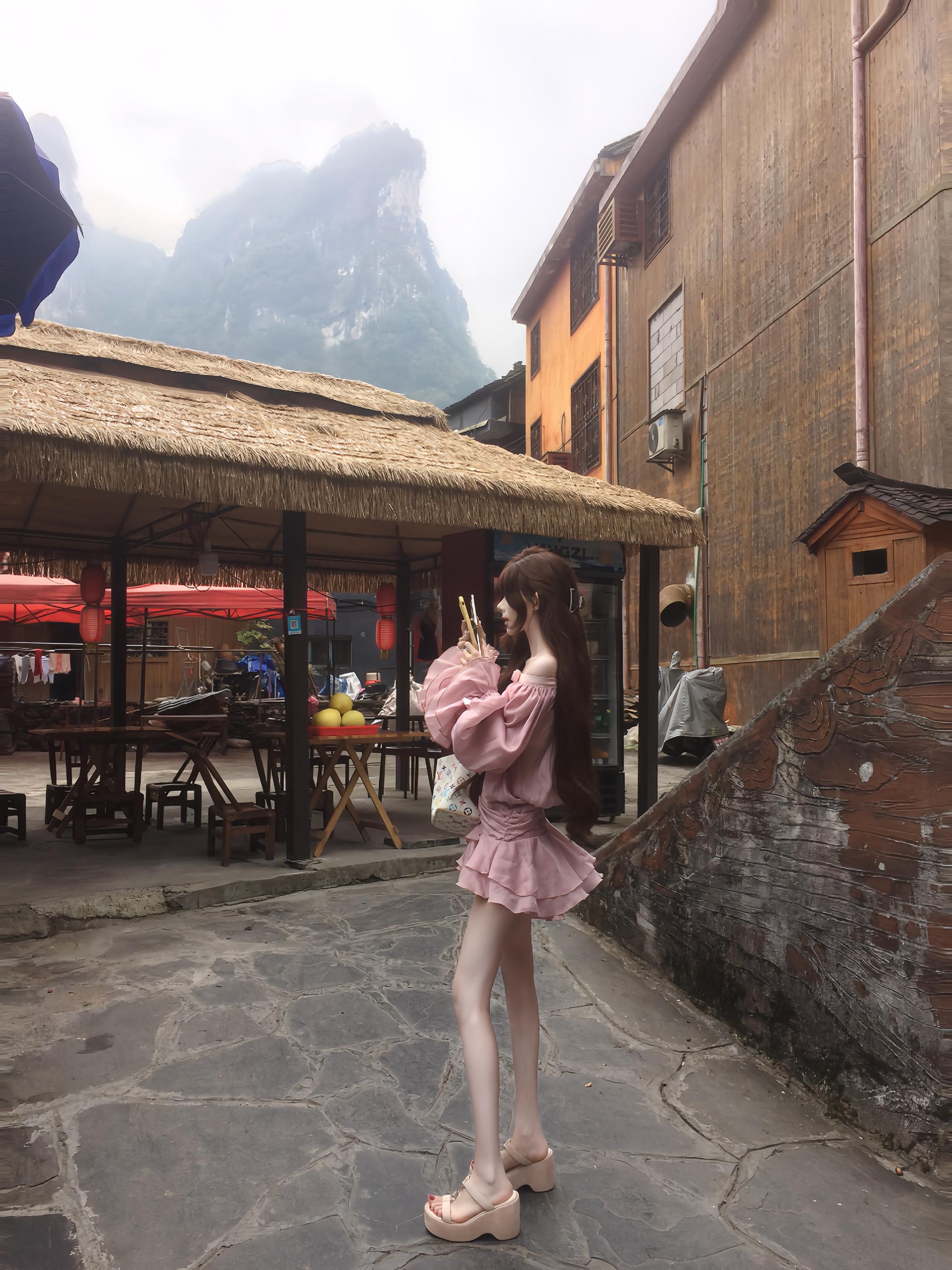 失去你的时候好像楼梯踩空 拥有你时又总是心如刀绞