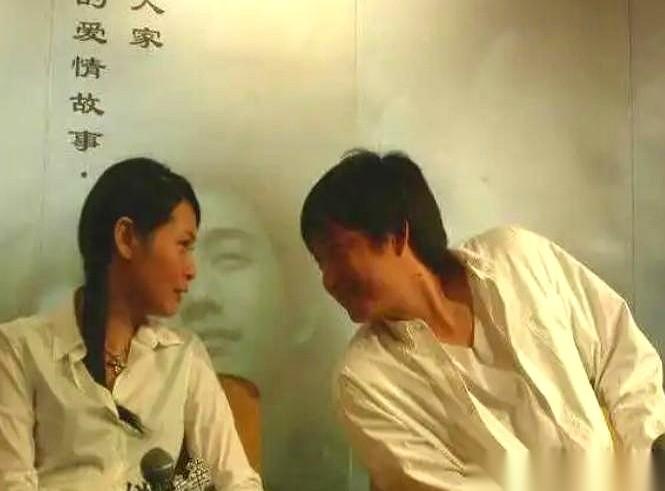 结婚前夜，他给她打了个电话。说，要不，我不结了？就这一句，石破天惊。电话那头