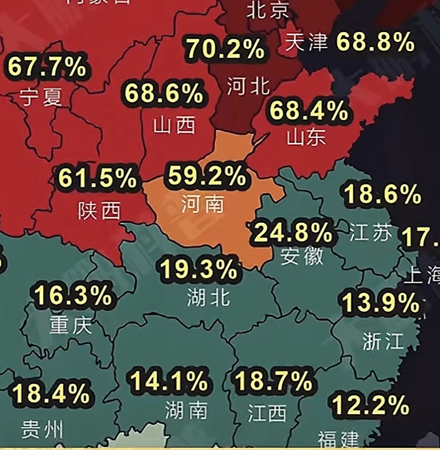 南方人不看春晚正常，我们一般吃完年夜饭，就都出门去玩了，就算在家里会看春晚也是