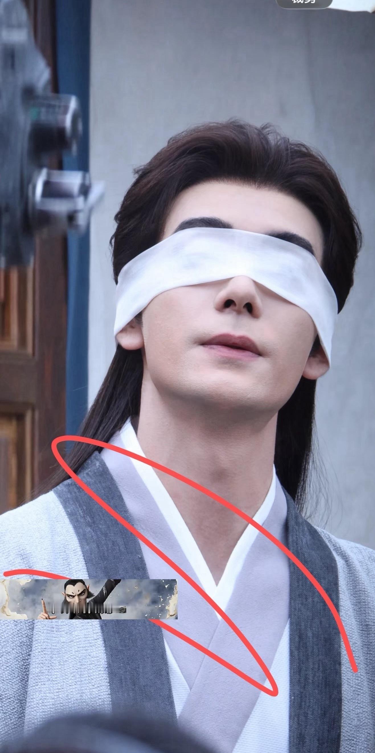 陈星旭在金枝的路透挺仙的，丝带摘下来的时候他好傲娇的样子