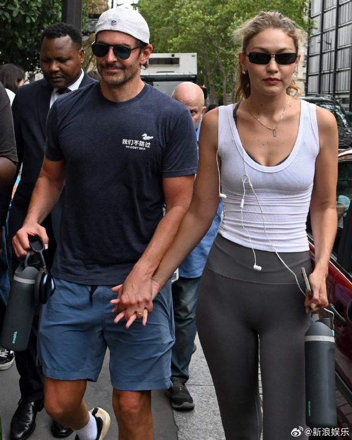Gigi库珀订婚据外媒，GigiHadid和男友BradleyCooper