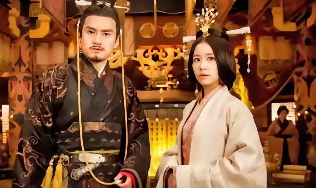 公元26年，光武帝刘秀正在处理公务，姐姐刘黄突然来访。谈话间，刘黄吞吞吐吐，面露